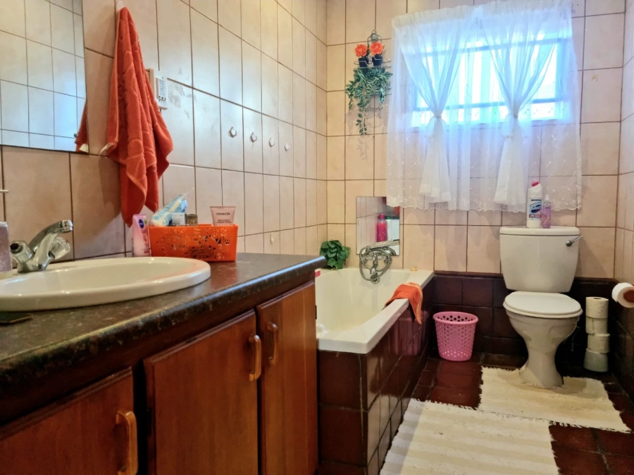 3 Bedroom Property for Sale in Labram Northern Cape